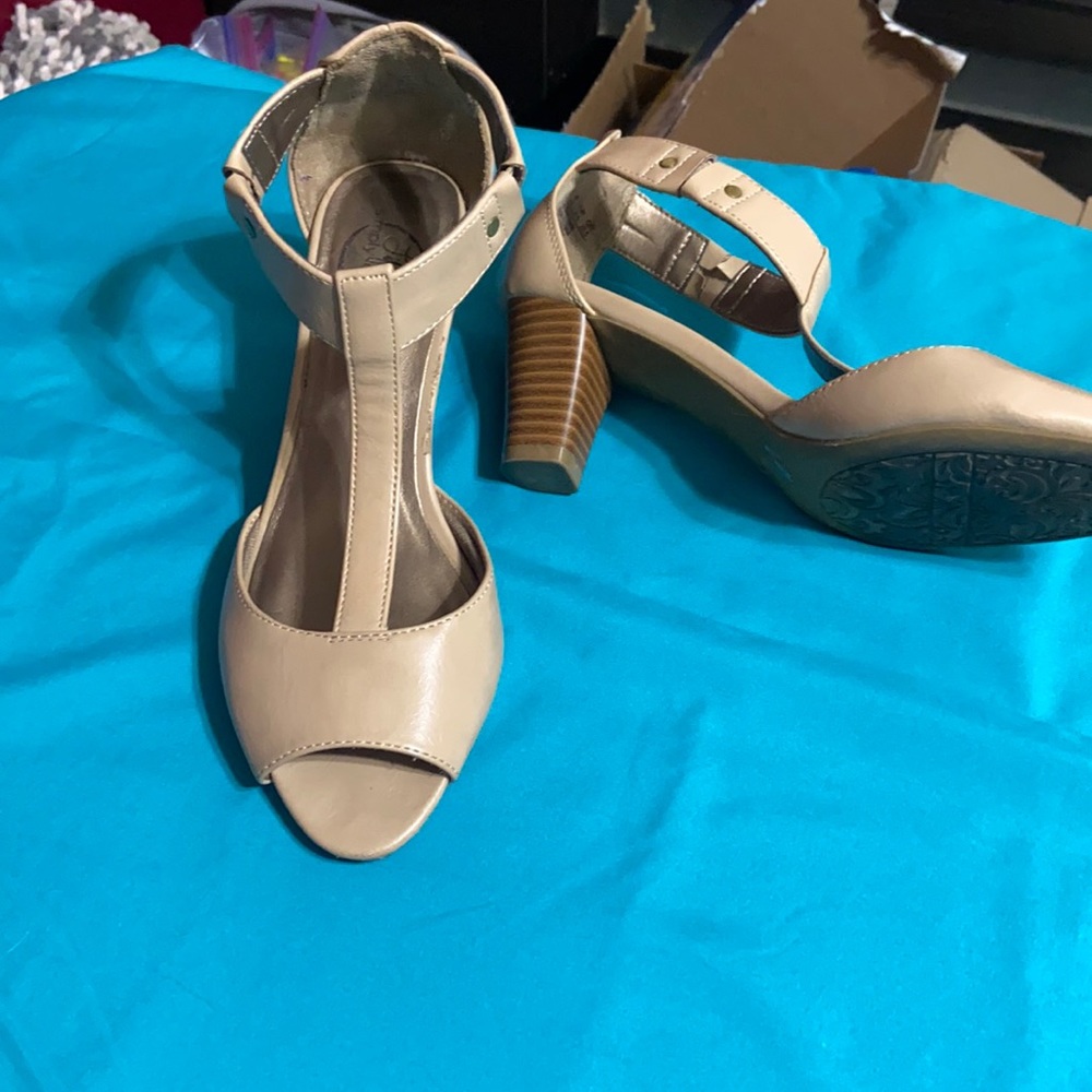 Women’s heels